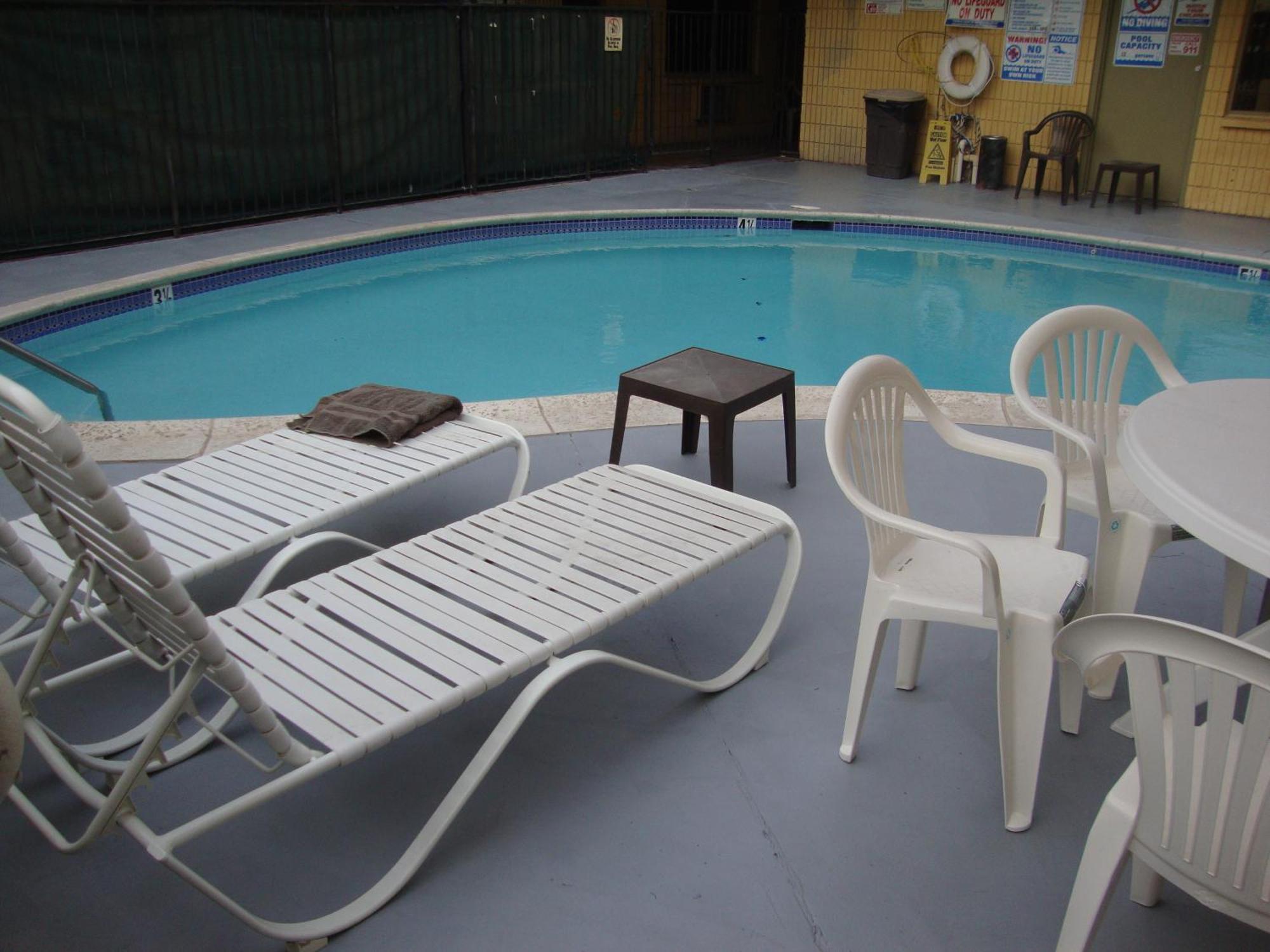 Brawley Townhouse Inn And Suites المظهر الخارجي الصورة
