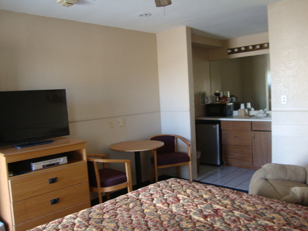 Brawley Townhouse Inn And Suites المظهر الخارجي الصورة