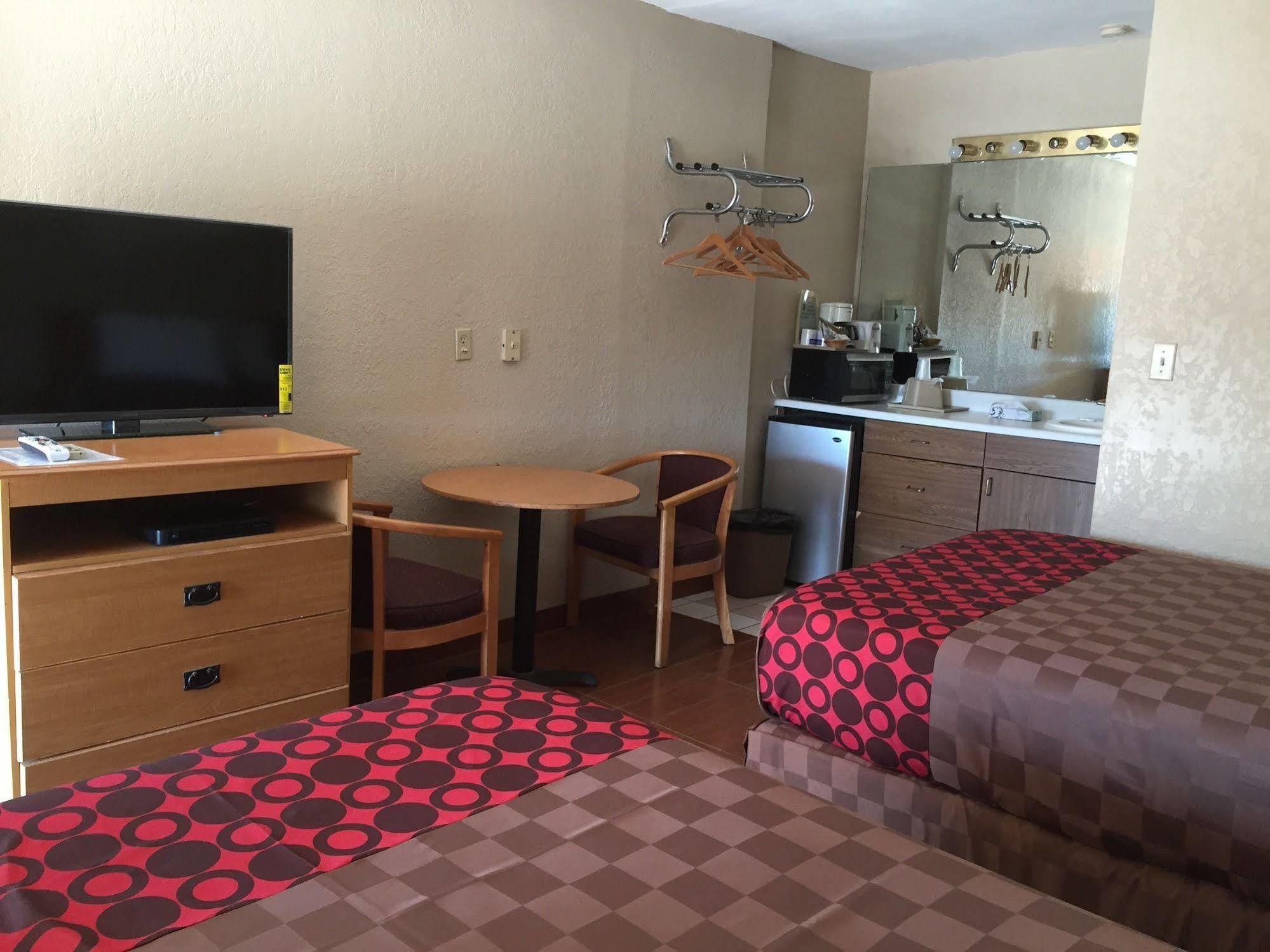 Brawley Townhouse Inn And Suites المظهر الخارجي الصورة